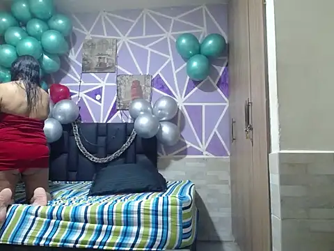 sofia millerx online show from 24, 2, 2026