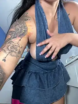 lau ass goddess online show from 5, 2, 2026