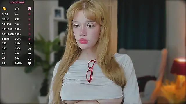 boobsybootie online show from 6, 3, 2026