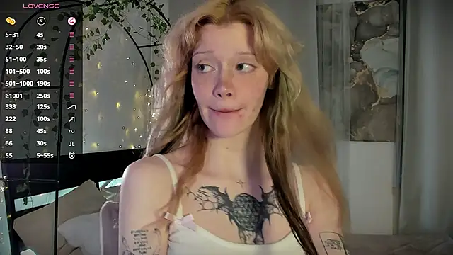 Snapshot of boobsybootie chatting on 8, 6, 2026 boobsybootie online show from 8, 6, 2026