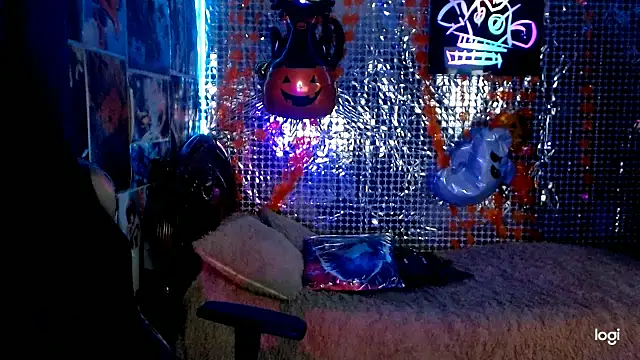 Snapshot of JINX_26 chatting on 18, 10, 2025 JINX 26 online show from 18, 10, 2025