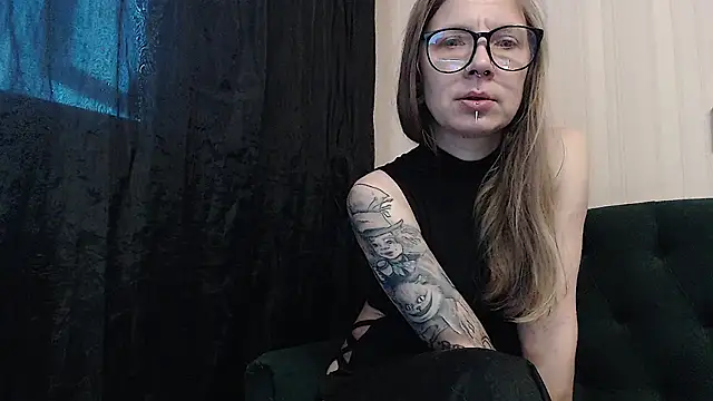 alexandra zaryanova online show from 10, 9, 2025