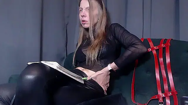 Snapshot of alexandra_zaryanova chatting on 16, 6, 2026 alexandra zaryanova online show from 16, 6, 2026