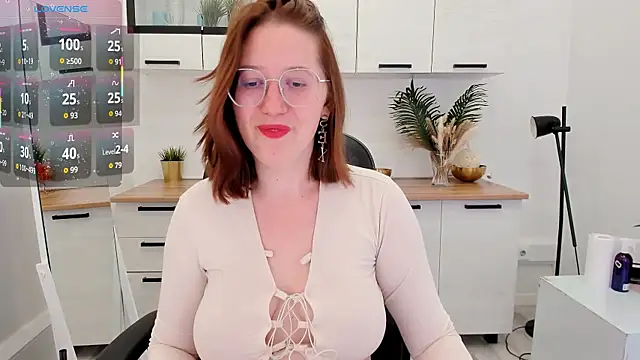 Charmy Gracy online show from 30, 5, 2026