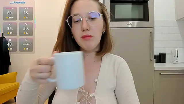 Snapshot of Charmy_Gracy chatting on 29, 6, 2026 Charmy Gracy online show from 29, 6, 2026