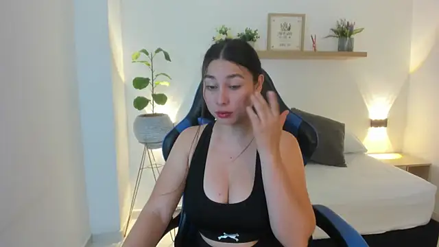 bella 99  online show from 28, 5, 2026
