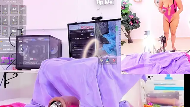 naty girl  online show from 16, 9, 2025