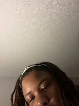 HEARTBREAKBRE online show from 24, 2, 2026