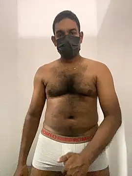 Snapshot of MALEHYPER chatting on 23, 9, 2025 MALEHYPER online show from 23, 9, 2025