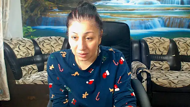 Snapshot of MoistMady chatting on 19, 1, 2026 MoistMady online show from 19, 1, 2026