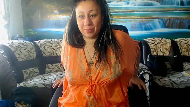 Snapshot of MoistMady chatting on 28, 9, 2025 MoistMady online show from 28, 9, 2025