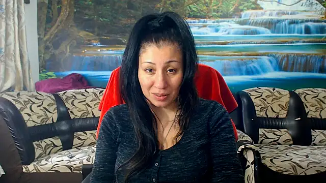 Snapshot of MoistMady chatting on 2, 2, 2026 MoistMady online show from 2, 2, 2026