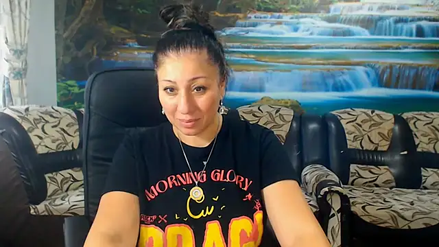 Snapshot of MoistMady chatting on 8, 10, 2025 MoistMady online show from 8, 10, 2025