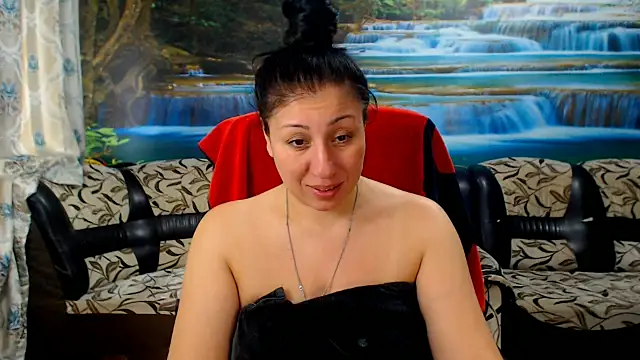 MoistMady online show from 11, 4, 2026
