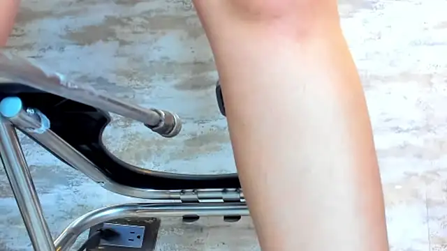 Amelia Myers online show from 10, 9, 2025