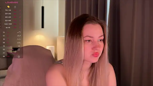 elinanortas online show from 17, 11, 2025