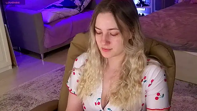 elinanortas online show from 9, 10, 2025