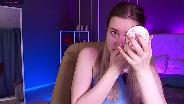 elinanortas online show from 22, 9, 2025