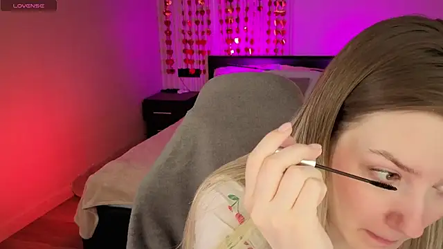 elinanortas online show from 25, 3, 2026