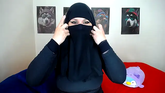 evelyn  salah online show from 6, 10, 2025