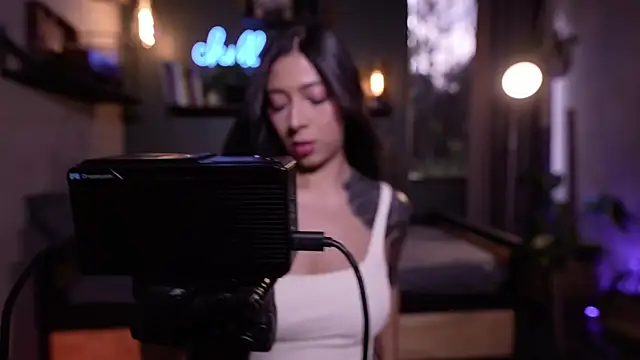 camila3   online show from 11, 9, 2025