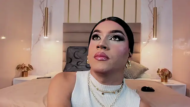 Scarleett 22 online show from 5, 10, 2025