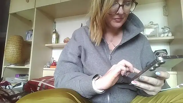 LiquidLeonie online show from 24, 3, 2026