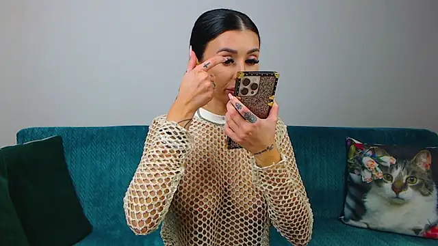 Snapshot of SaraDaisy chatting on 27, 11, 2025 SaraDaisy online show from 27, 11, 2025