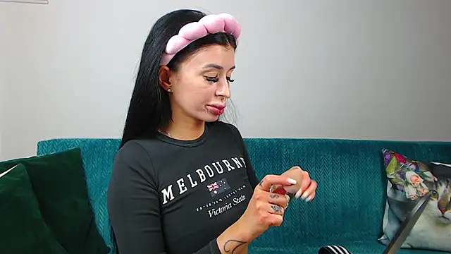 Snapshot of SaraDaisy chatting on 7, 2, 2026 SaraDaisy online show from 7, 2, 2026