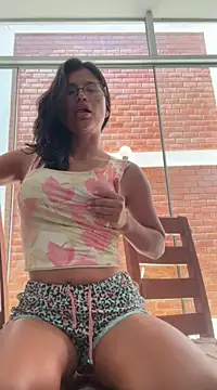 sexi noemi online show from 21, 3, 2025