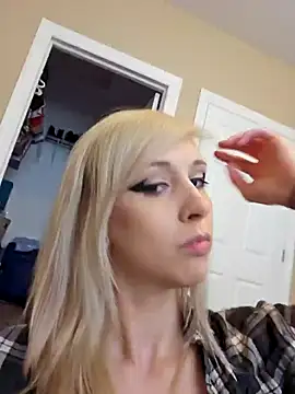 AmethystFoxx online show from 11, 9, 2025