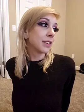 AmethystFoxx online show from 5, 3, 2026