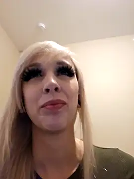 AmethystFoxx online show from 20, 12, 2025