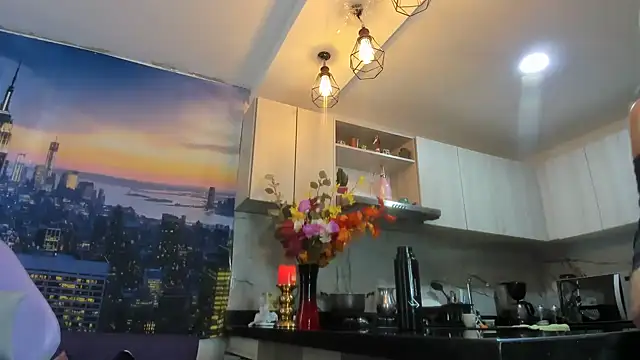 ashleymilf 1 online show from 14, 1, 2026