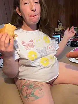 Mini And The Bear online show from 7, 3, 2026