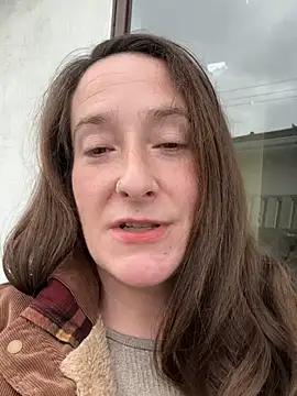 Mini And The Bear online show from 13, 4, 2026