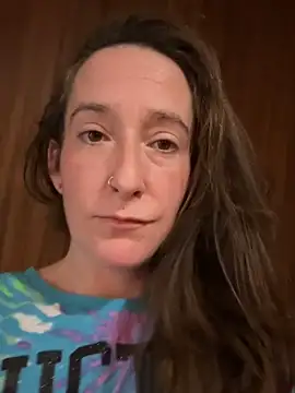 Mini And The Bear online show from 13, 2, 2026