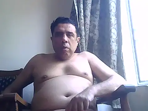 Snapshot of brilliant9 chatting on 7, 6, 2026 brilliant9 online show from 7, 6, 2026