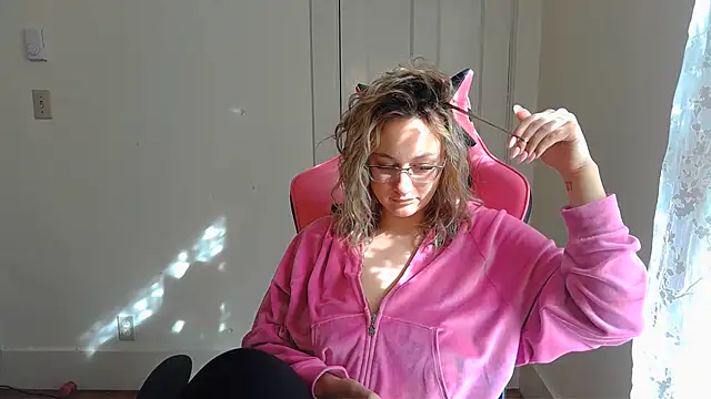 ashleyblaydex online show from 25, 5, 2026