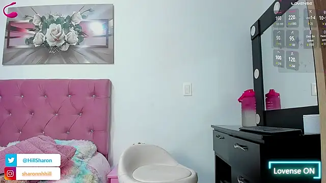 Snapshot of sharon_hill chatting on 14, 7, 2026 sharon hill online show from 14, 7, 2026