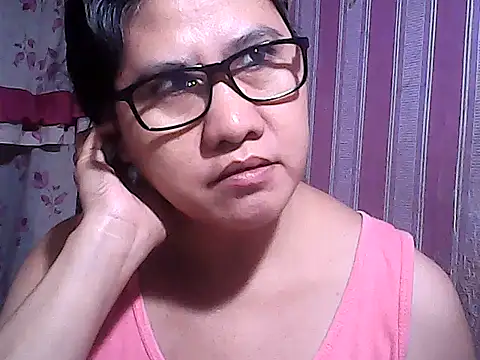 sweetsosie18 online show from 25, 11, 2025