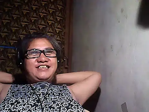 sweetsosie18 online show from 11, 1, 2026