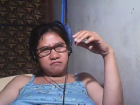 sweetsosie18 online show from 12, 2, 2026