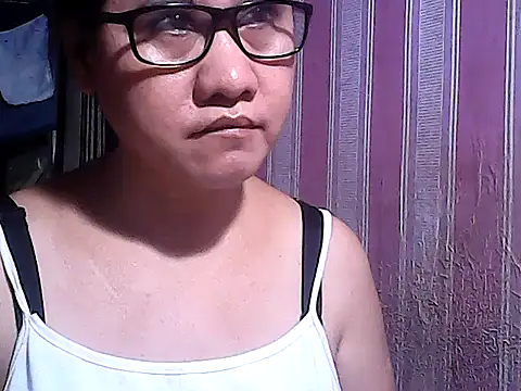 sweetsosie18 online show from 9, 11, 2025