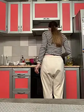 SeducingYoghourt online show from 19, 3, 2025