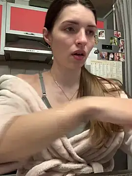 SeducingYoghourt online show from 5, 3, 2025