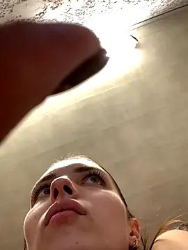 SeducingYoghourt online show from 28, 9, 2025