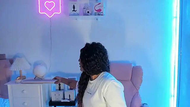 Kaiisa  online show from 13, 12, 2024