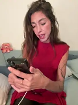 amanilouve online show from 22, 10, 2025