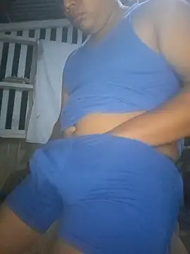 Snapshot of Efrain2090 chatting on 27, 9, 2025 Efrain2090 online show from 27, 9, 2025